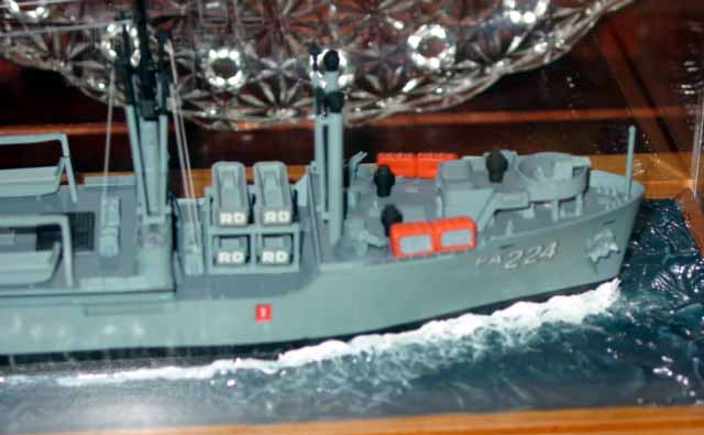 revell uss randall