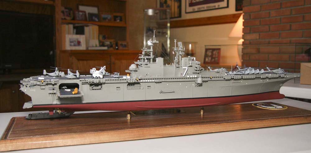 即出荷】- MODELS 1/350 USS Iwo Jima L - lyceemaputo.org