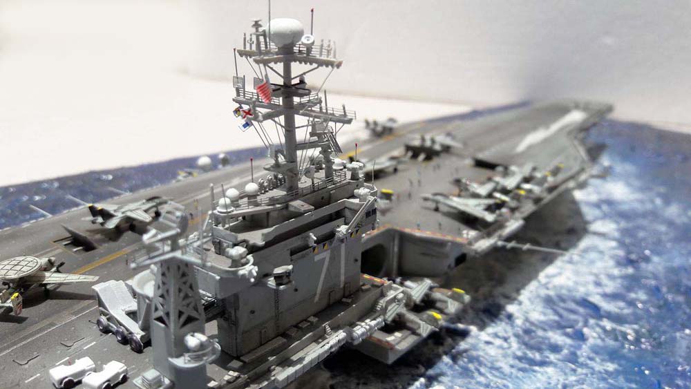 CVN71-(10)