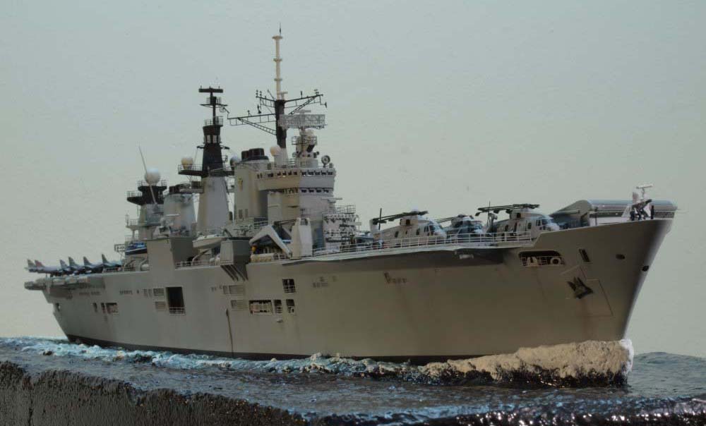 Illustrious350_06