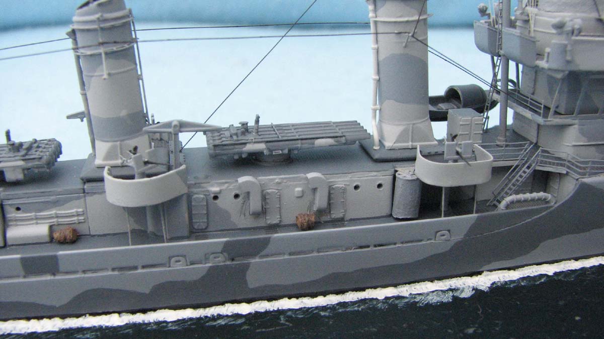 USS-Monssen-014