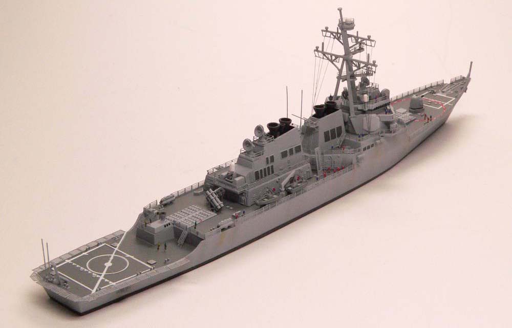 USS-Benfold-DDG-65-12