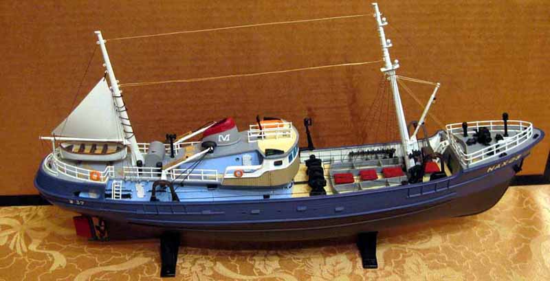 Lindberg North Atlantic Fishing Trawler 1/90 7222 FS NEW Model Kit